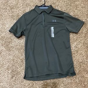 Men’s medium under armor dress shirt
